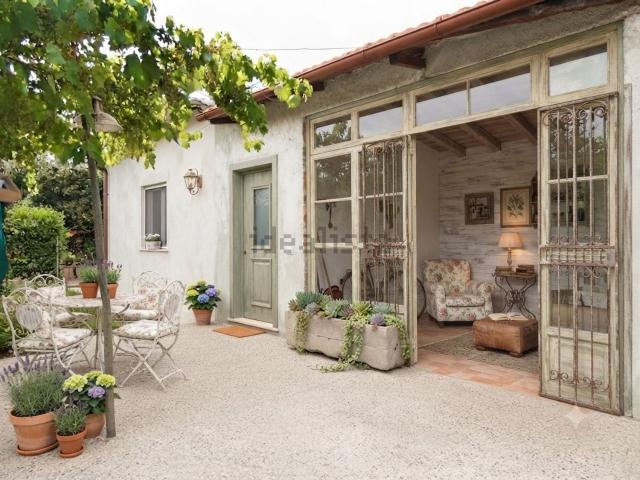 Casa di campagna in vendita di 75 m² in Via del Pantano