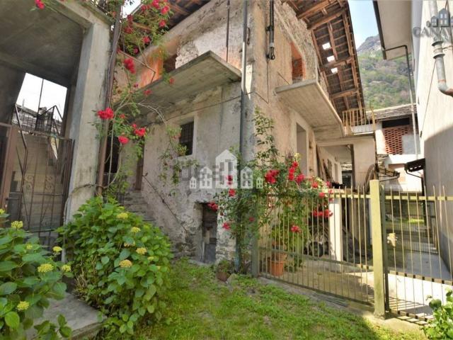 Casa di campagna in vendita di 90 m² in Strada Statale 460 di Ceresole, 37
