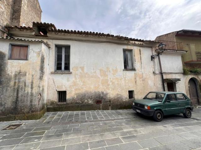 Casa di campagna in Via Umberto I