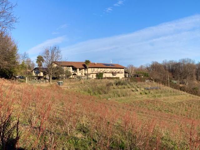 Casa di campagna in Via Creusa
