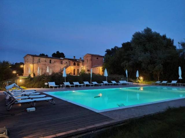 Casa di campagna in Via Selce