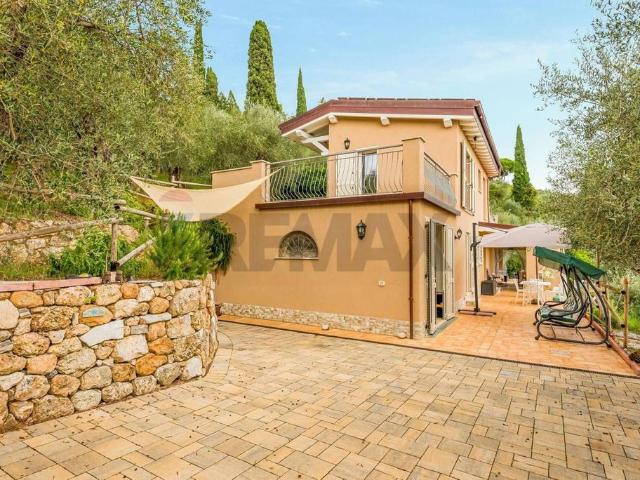 Casa di lusso di 163 mq in vendita Camaiore, Toscana