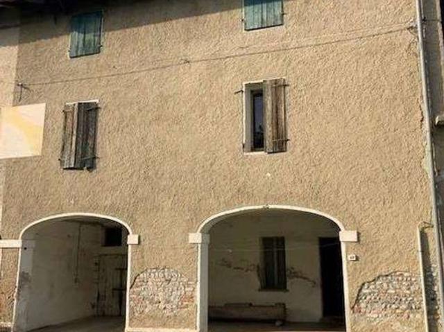 Casa di lusso di 200 mq in vendita Fiume Veneto, Friuli Venezia Giulia