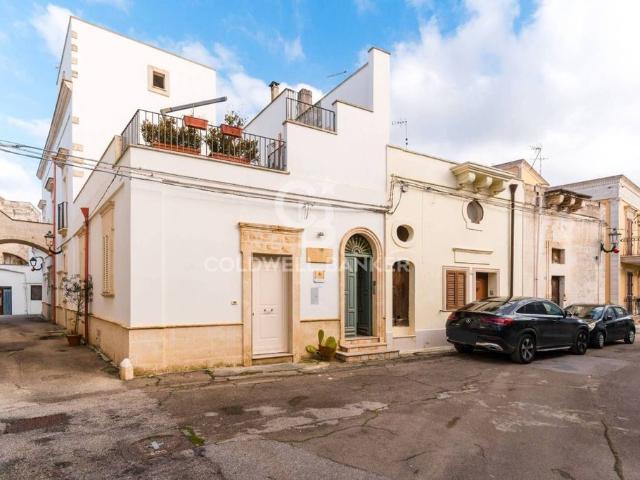 Casa di lusso di 450 mq in vendita Via Crispi ang. Via Monfalcone, 1, Avetrana, Taranto, Puglia