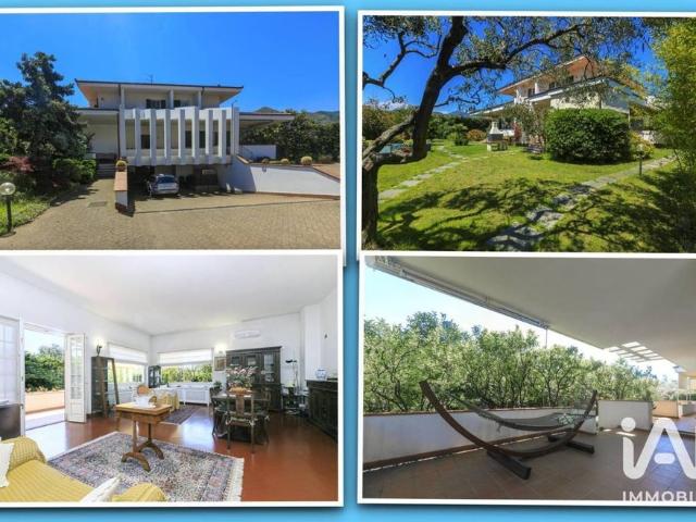 Casa di lusso di 582 mq in vendita Via per Pineland, 25bis, Borghetto Santo Spirito, Savona, Liguria