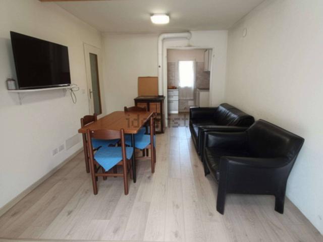 Casa di paese in affitto di 150 m² in Via Roma, 53