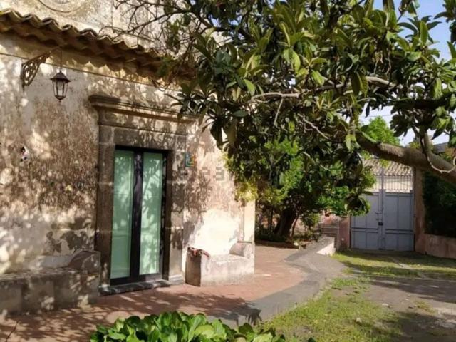 Casa di paese in affitto di 85 m² in Via Pauloti