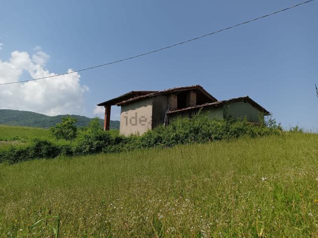 Casa di paese in vendita di 100 m² in Località Casa Perotti, 5