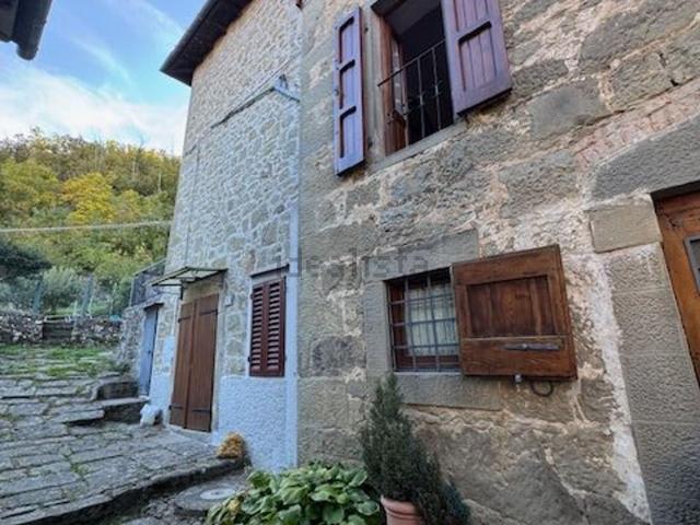 Casa di paese in vendita di 100 m² in Via Fornello, 5