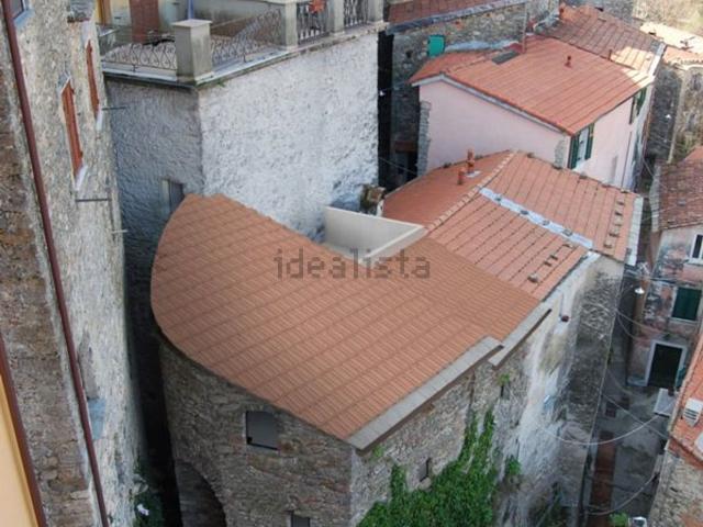 Casa di paese in vendita di 100 m² in Vico Galletta, 40