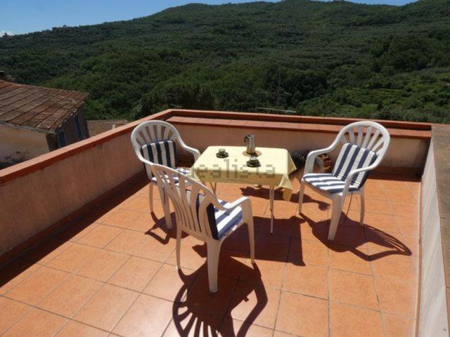 Casa di paese in vendita di 102 m² in Via XX Settembre, 28
