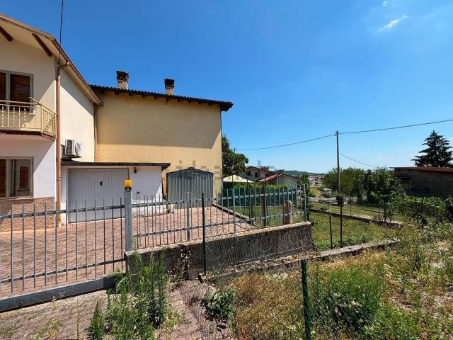 Casa di paese in vendita di 110 m²
