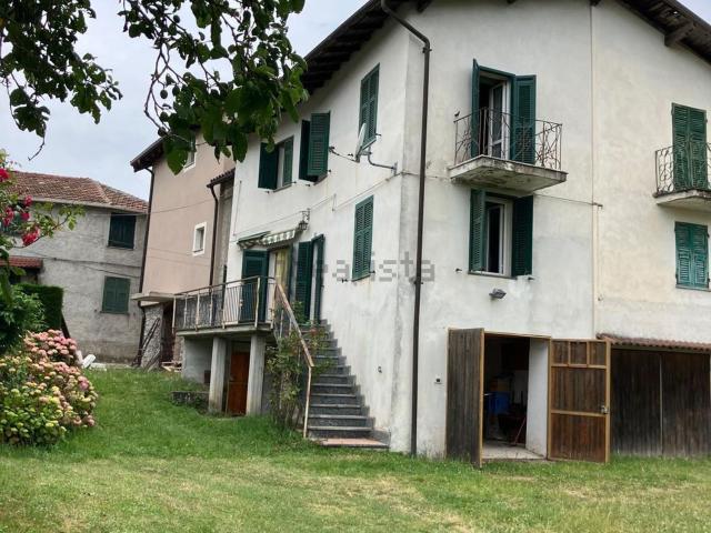 Casa di paese in vendita di 120 m² in Frazione Costa