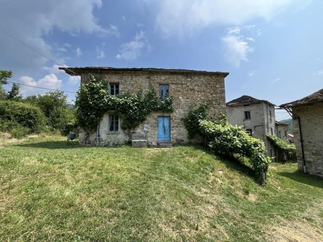 Casa di paese in vendita di 120 m² in Località Caberra