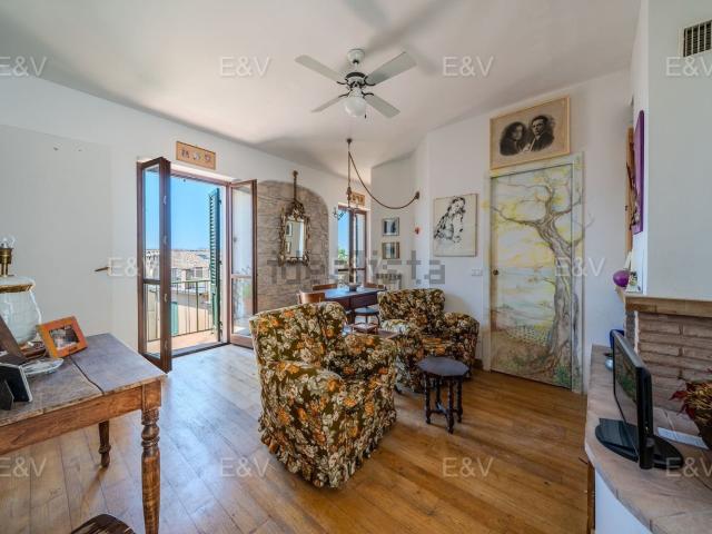 Casa di paese in vendita di 120 m² in Via Faustana