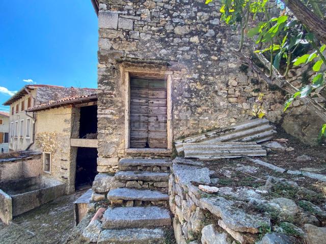 Casa di paese in vendita di 135 m² in Via Caio Mario, 12