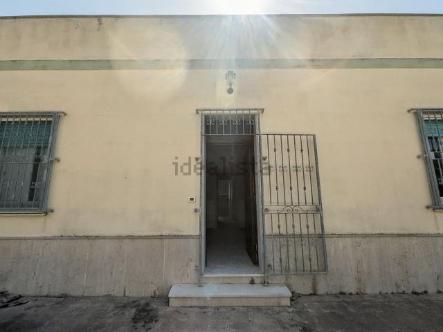 Casa di paese in vendita di 135 m² in Via Giuseppe Garibaldi, 161