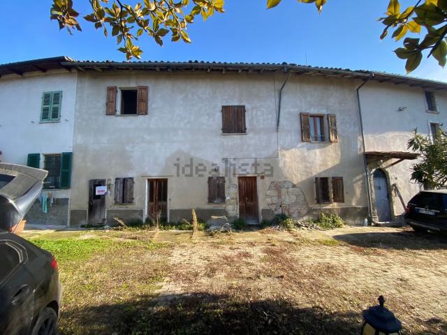 Casa di paese in vendita di 130 m² in Via Mazza