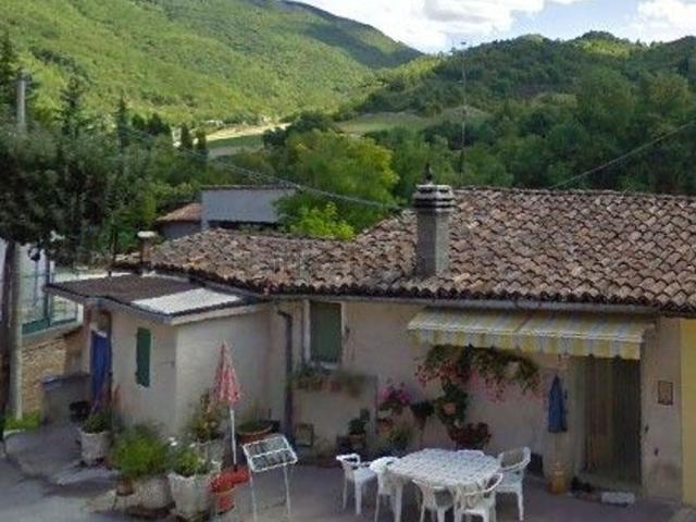Casa di paese in vendita di 150 m² in Frazione rastia, 34