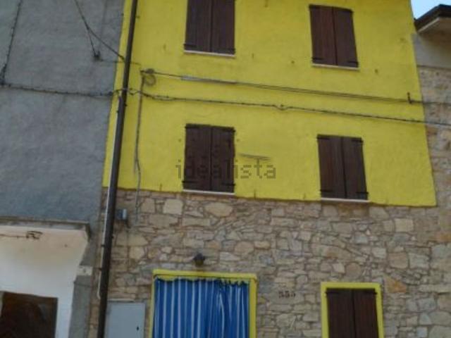 Casa di paese in vendita di 150 m² in Località Rio Torbido, 6