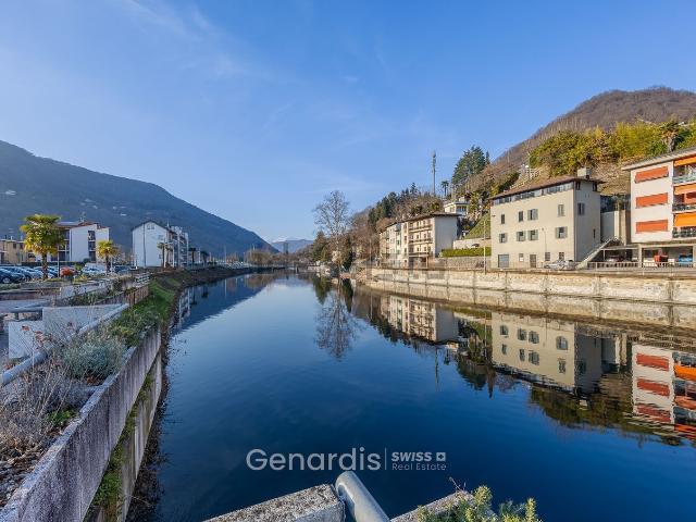 Casa di paese in vendita di 150 m² in Via E. Ribolzi, 7