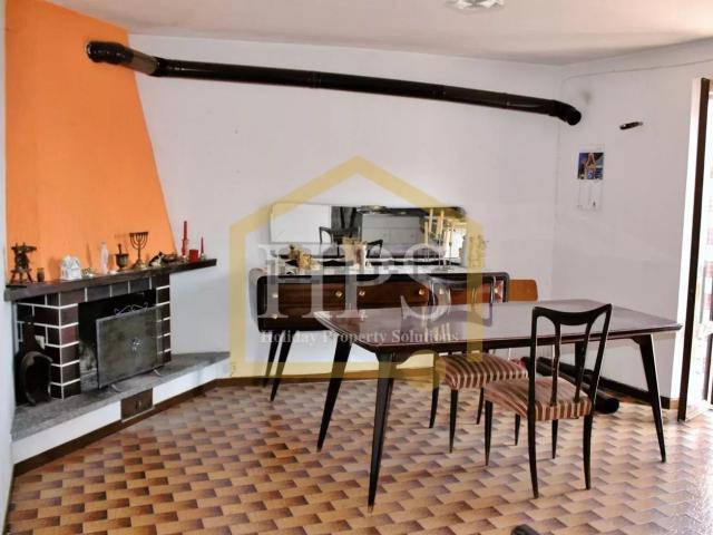 Casa di paese in vendita di 160 m² in Via Mulini, 12