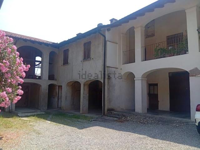 Casa di paese in vendita di 160 m² in Viale Alessandro Manzoni, 7