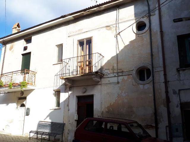 Casa di paese in vendita di 160 m² in Vico de Luca