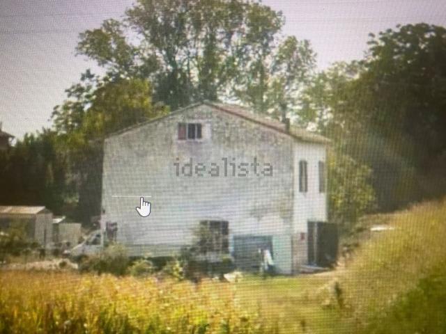 Casa di paese in vendita di 180 m² in Strada FASANETTI, 16