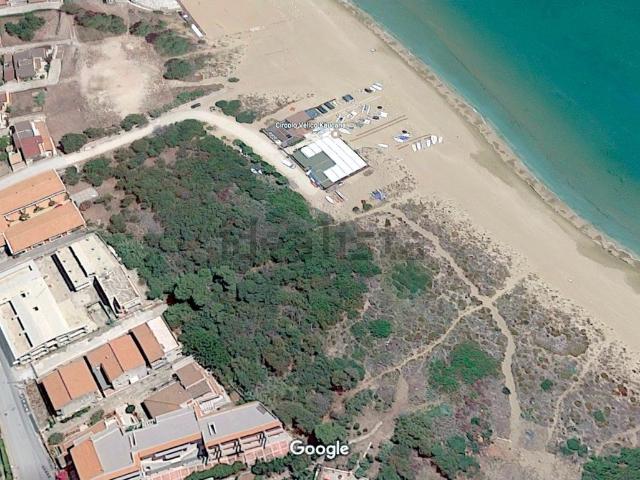 Casa di paese in vendita di 1970 m² in Corso Oceano Indiano, 8