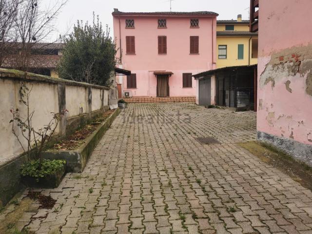 Casa di paese in vendita di 200 m²