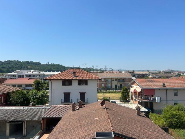 Casa di paese in vendita di 200 m² in Via Montorone, 10