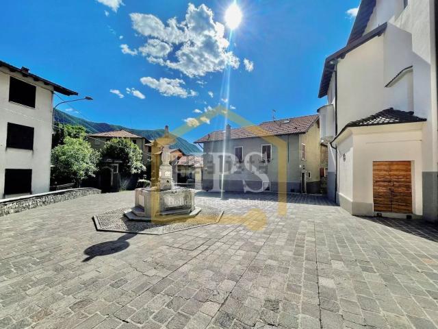 Casa di paese in vendita di 20 m² in Via per Barna