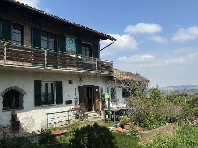 Casa di paese in vendita di 296 m²