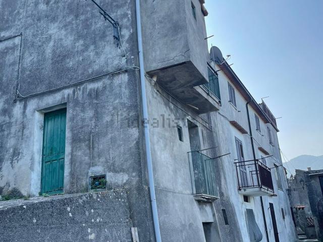 Casa di paese in vendita di 32 m² in Via San Vincenzo, 11