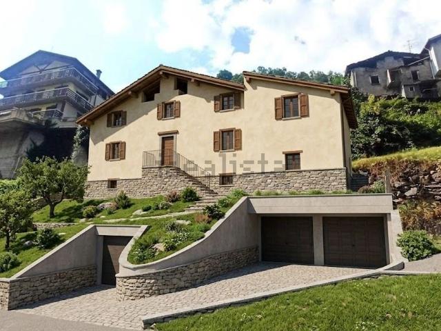 Casa di paese in vendita di 360 m²