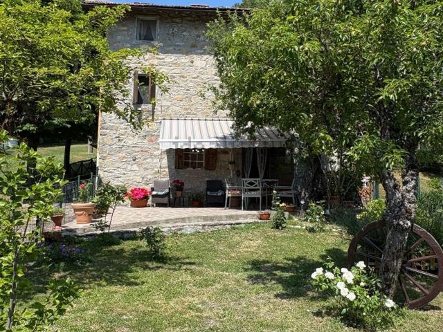 Casa di paese in vendita di 65 m² in Via Pietramala