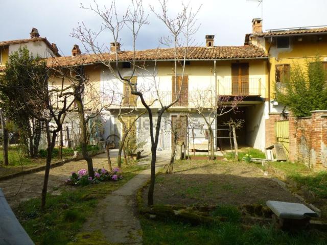 Casa di paese in vendita di 68 m² in Via Principe di Piemonte, 13