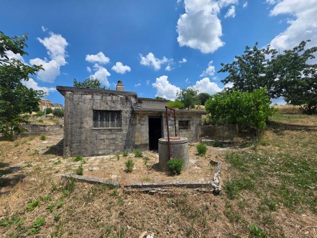 Casa di paese in vendita di 80 m² in Contrada Magliocco