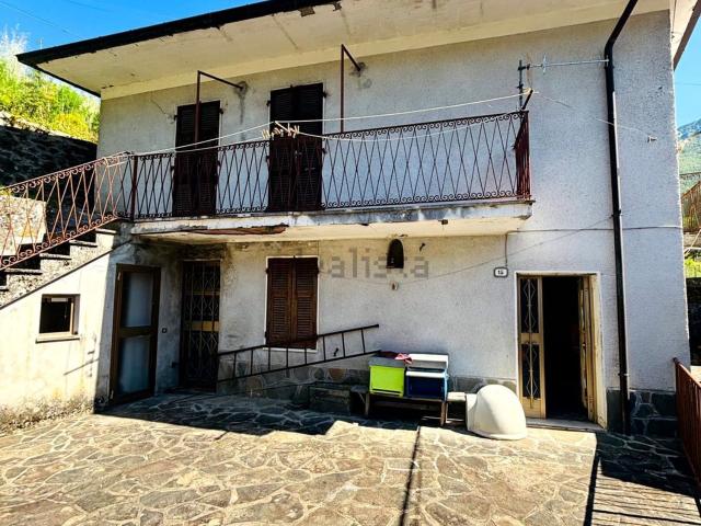 Casa di paese in vendita di 80 m² in Località Treschietto, 1