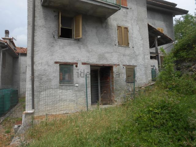 Casa di paese in vendita di 80 m² in Località Corte, 142