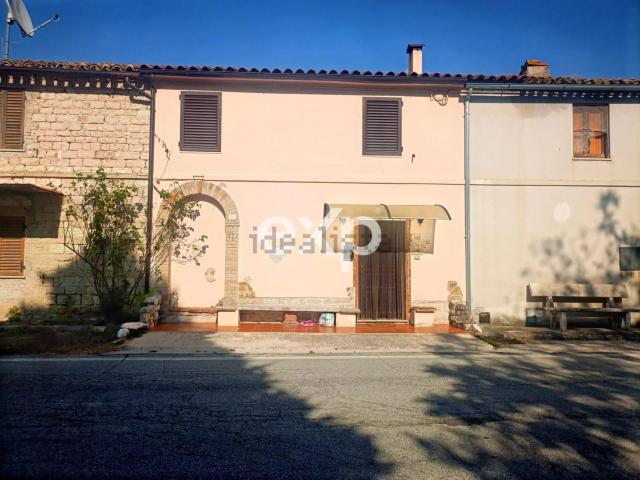Casa di paese in vendita di 80 m² in Strada Provinciale Barbanti