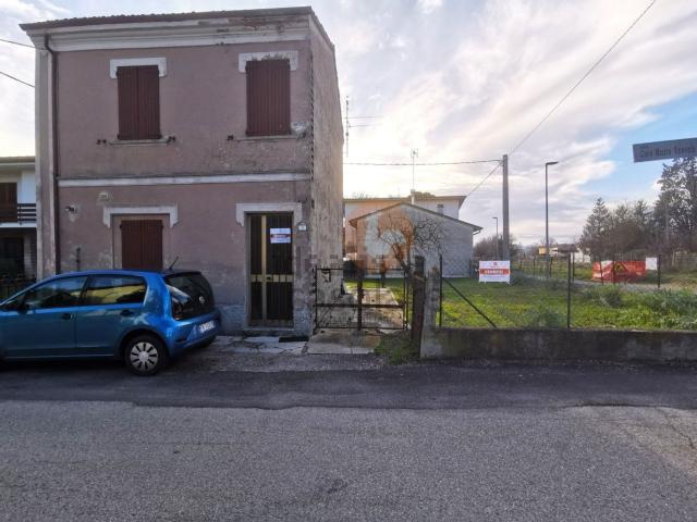 Casa di paese in vendita di 81 m² in Via Caio Muzio Scevola, 2