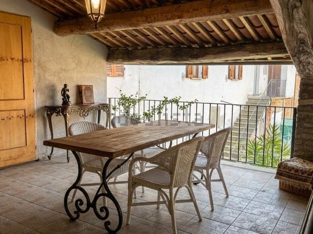 Casa di paese in vendita di 85 m² in Via Natta, 3