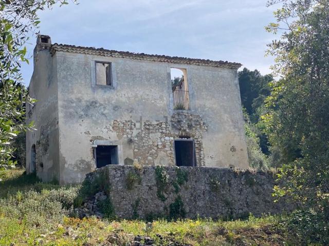 Casa di paese in vendita di 85 m² in Località Montenero
