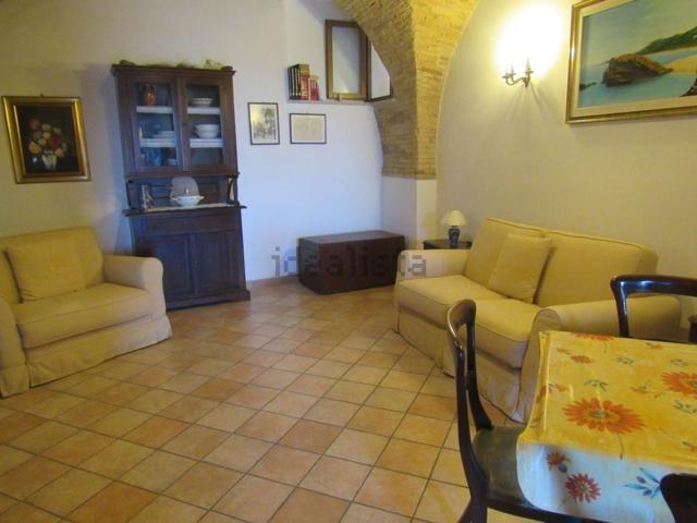 Casa di paese in vendita di 90 m² in Via Orientale, 32