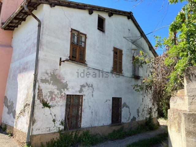 Casa di paese in vendita di 90 m² in Frazione torre sterpi