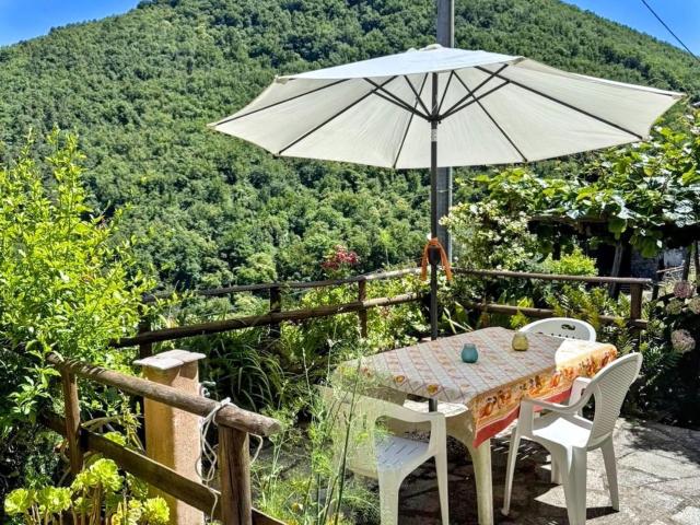 Casa di paese in vendita di 91 m² in Via DELL&apos  AGOSTINA