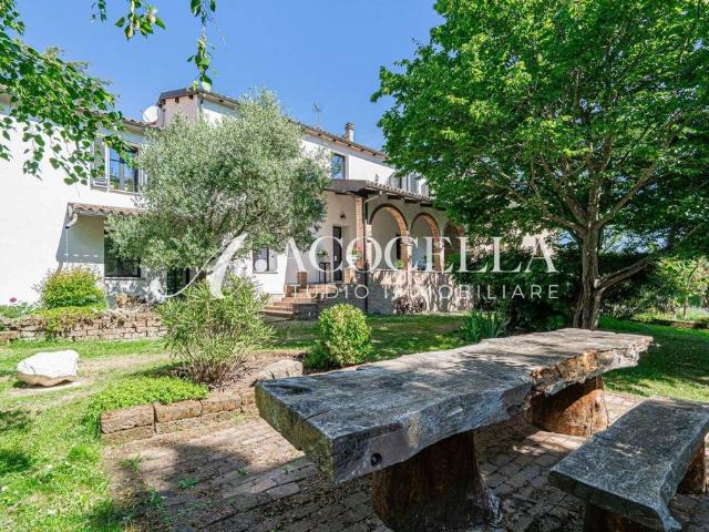 Casa di prestigio di 221 mq in vendita Via Rupe, Sasso Marconi, Emilia Romagna