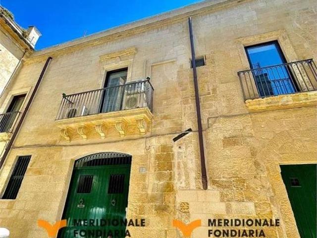 Casa di prestigio di 295 mq in vendita Corte delle Armelline, 1/A, Lecce, Puglia